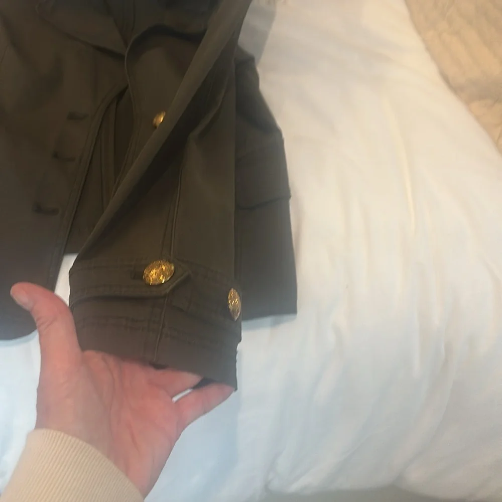 Jacket - Picture 5 of 6